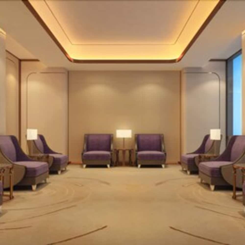 Wuhan Youyi International Hotel Exterior photo